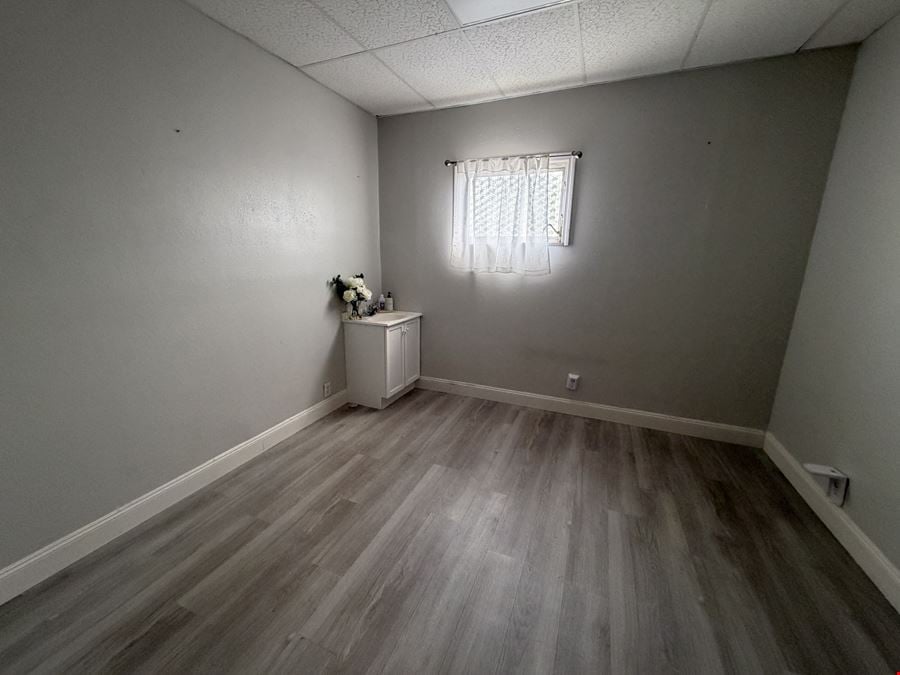 South Tampa Freestanding Corner Medical