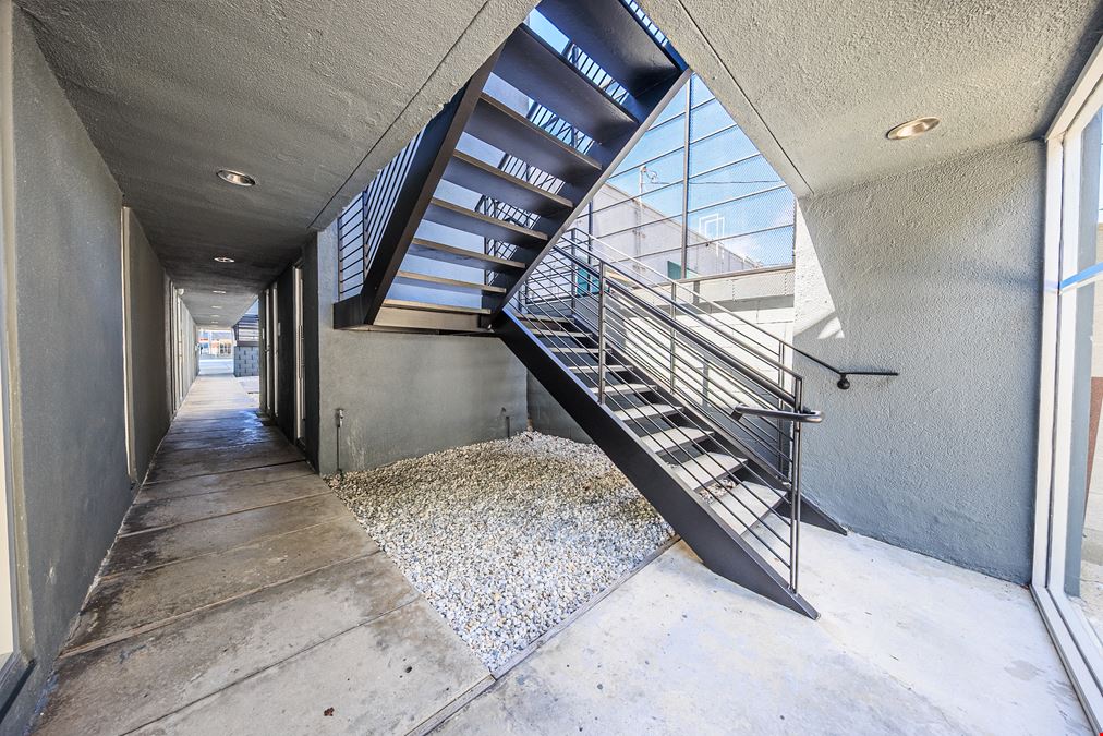 2330 Westwood Blvd