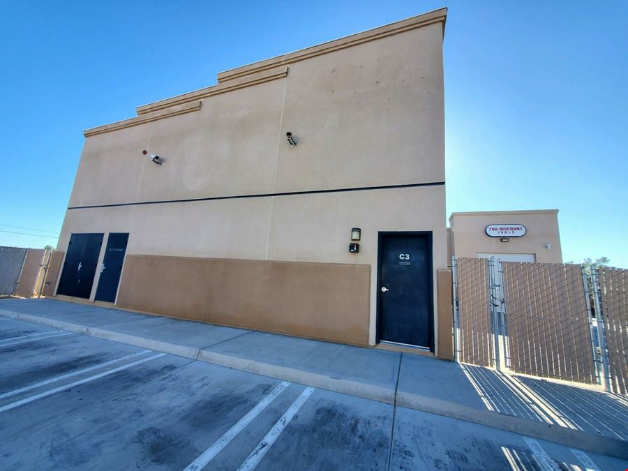 10904 Hesperia Road Unit C3