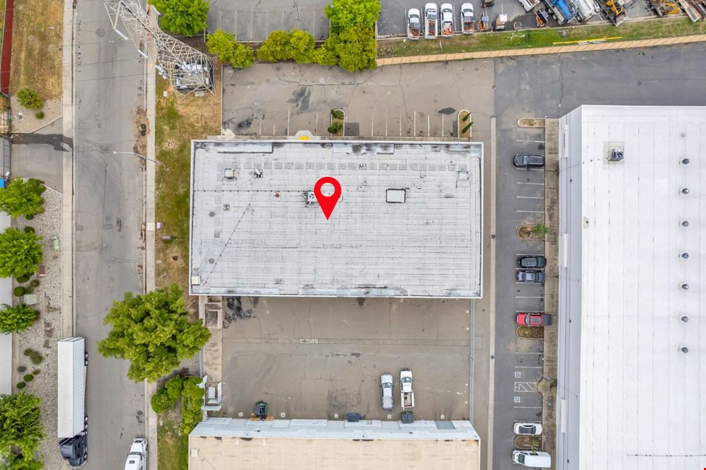 12,000 sf Industrial Warehouse