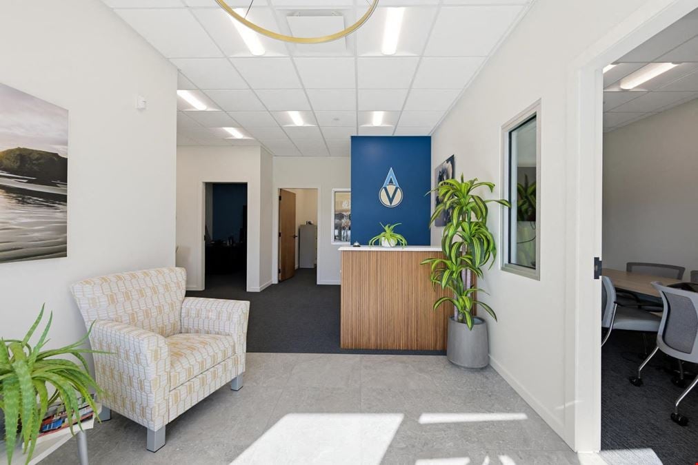 Beautiful Brentwood Bay Strata Office 