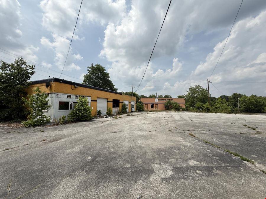 Waldorf Auto Repair Property