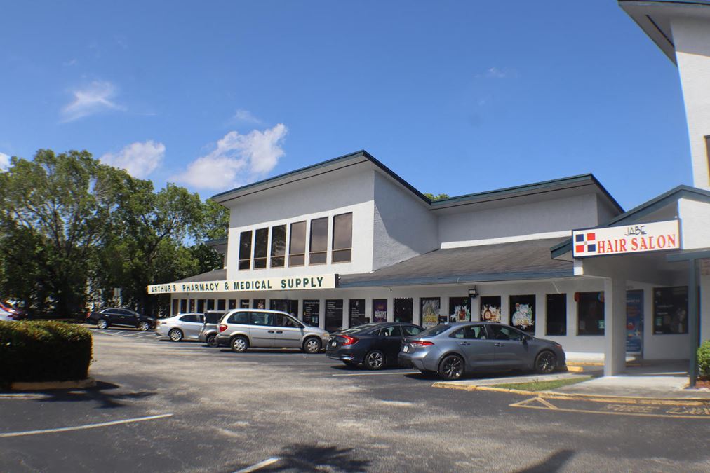 For Lease in Tamarac 1,600 +/- SQFT Second fl