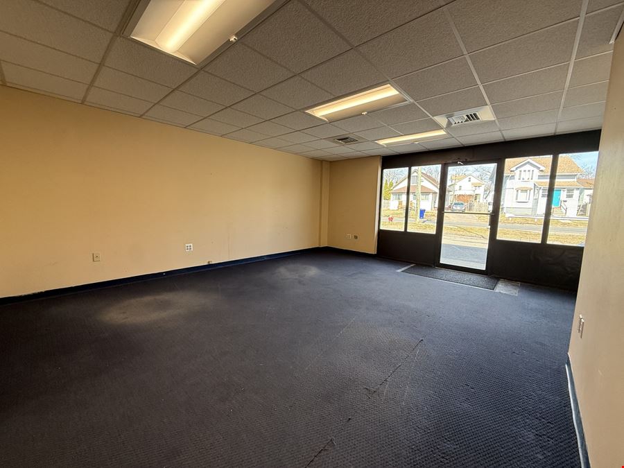 3,160 SF Flex Space