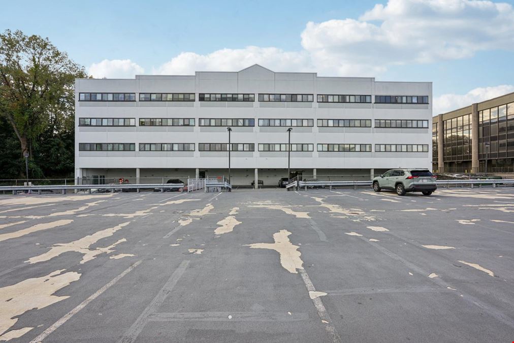 970 North Broadway