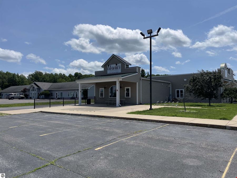 1190 Plett Road, Cadillac, MI, 49601