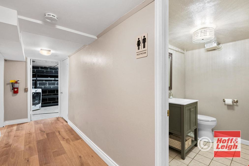 2606 W Alamo Avenue & 5765 S Curtice Street