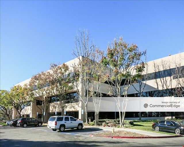 Los Angeles Corporate Center - Building 1200
