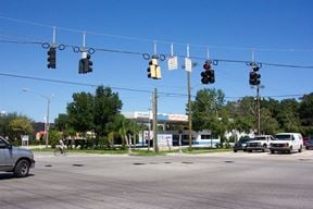 Wickham & Sarno Roads High Traffic Lighted Intersection