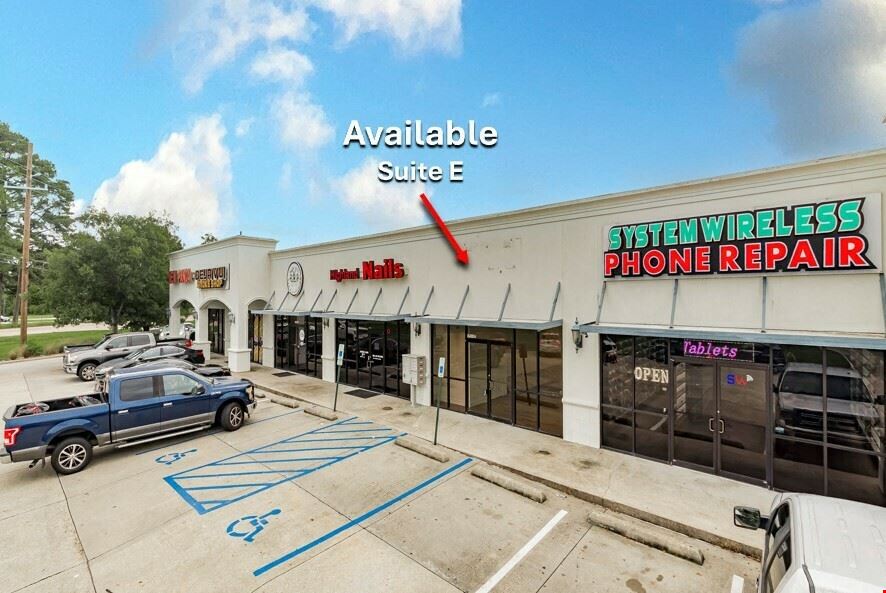 Highland Commons Shopping Center