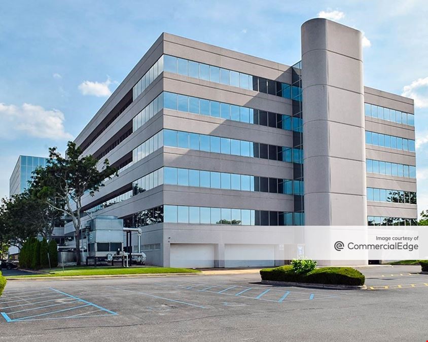 50 Charles Lindbergh Blvd