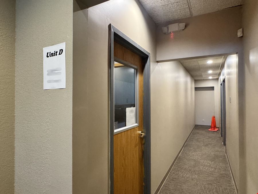 2205 E Empire St, Suite D