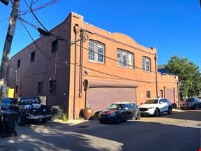 1021 Pleasant Street