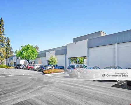 Preview of Industrial space for Rent at 2000 Martin Avenue