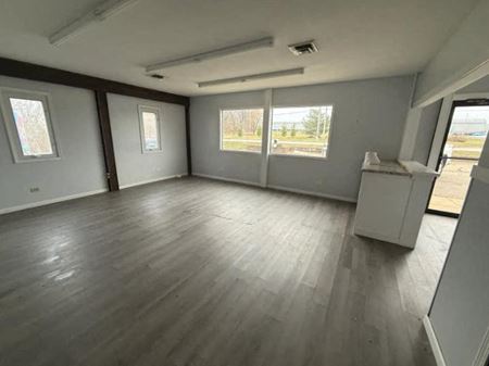 Preview of Industrial space for Sale at 207 East Kipp Road