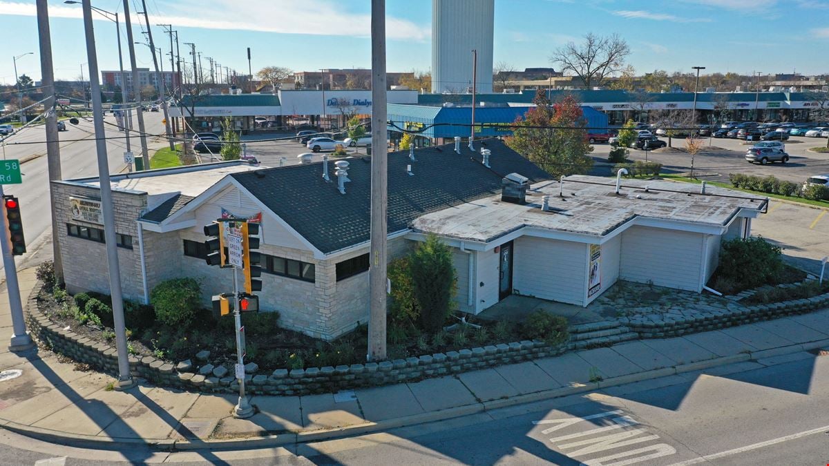 Arlington Towne Square - Corner Space Freestanding