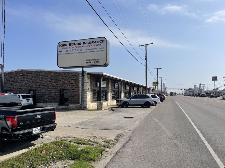 128 N Saginaw Blvd