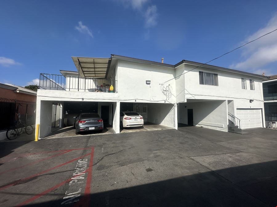 806 E Hyde Park Blvd