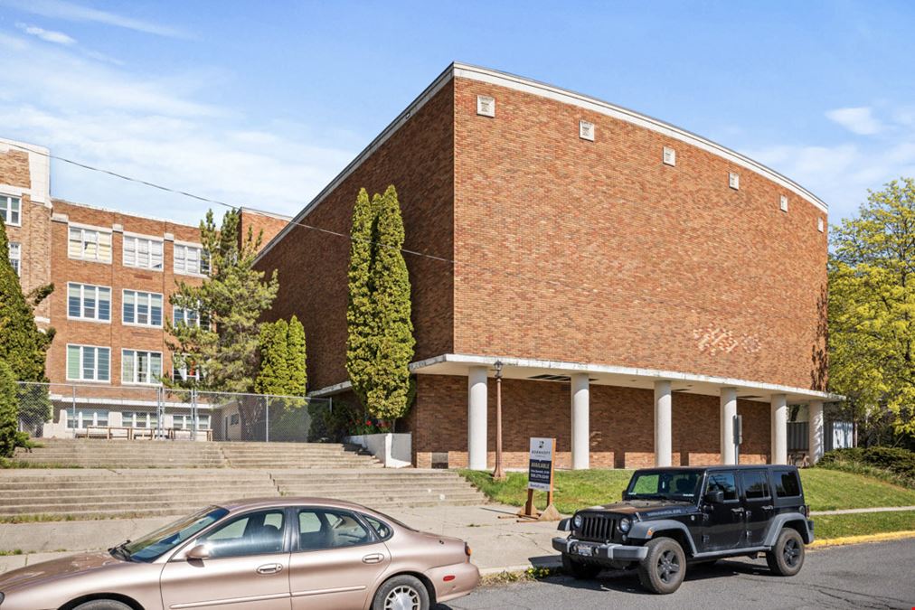 Gladish Community Center