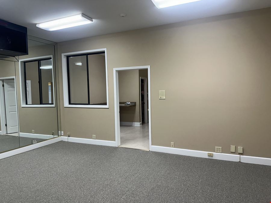 9600 Sunbeam Center Dr