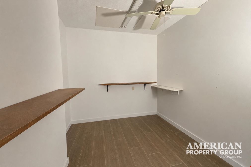 3821 Tamiami Trail