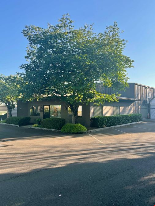 Free-Standing Industrial Building with Fenced Yard