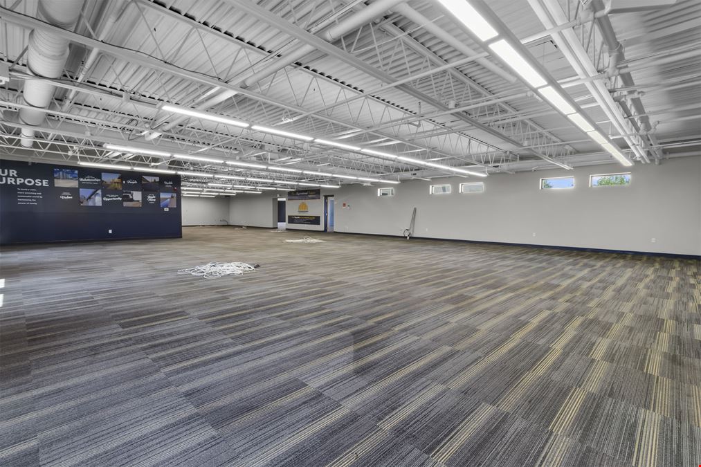 +/- 12,000 SF Freestanding Flex Industrial Building in Park 100