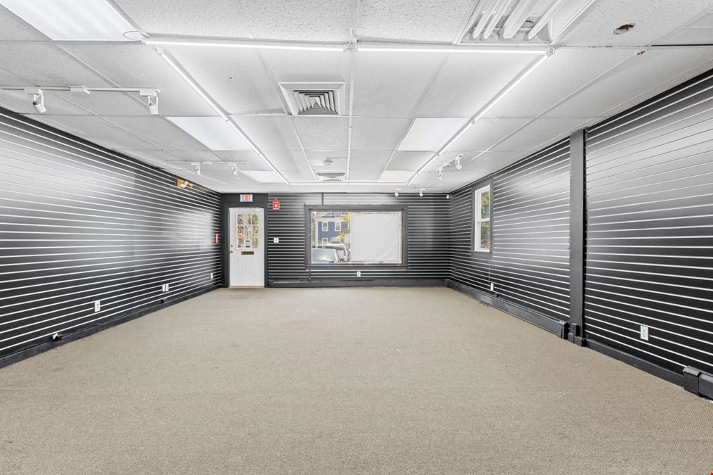 Office or Retail Spaces for Lease in Downtown Georgetown