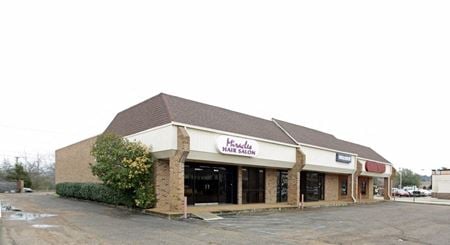 Preview of Retail space for Rent at 898 Centre St