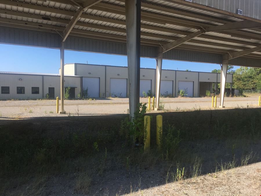 ±46,700 SF Oilfield Service Facility on 43 AC