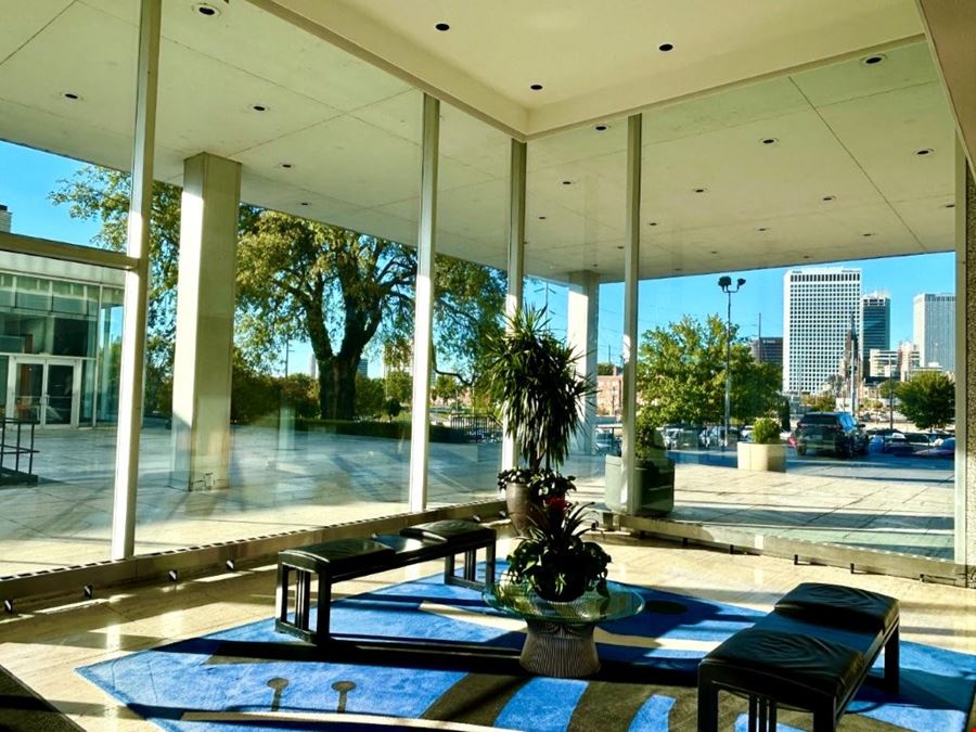 1350 S. Boulder Ave. W. - International Plaza - Office