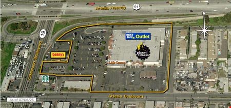 Preview of Retail space for Rent at 17220 Lakewood Blvd
