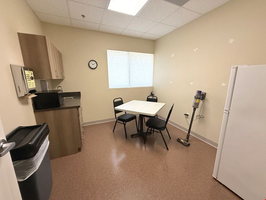 Office Suites For Sublease | DeBary Professional Plaza