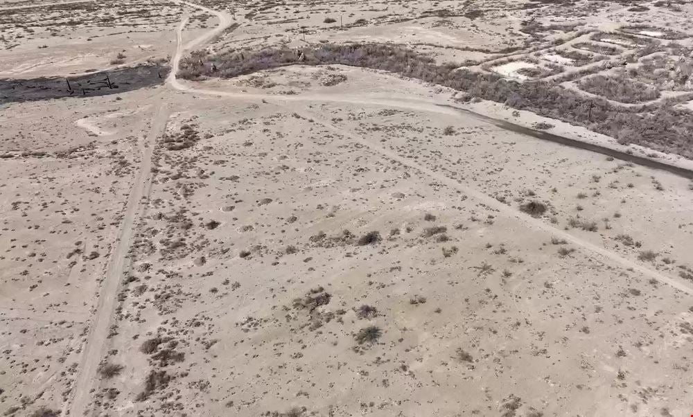 ±5.10 Acres of Level Land in Niland, CA