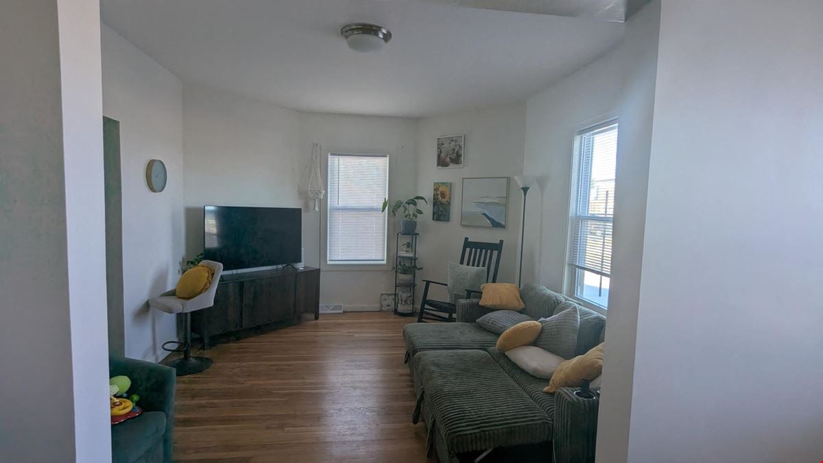 Two 3 units with an extra lot! Point, Emmet and Beacon St!