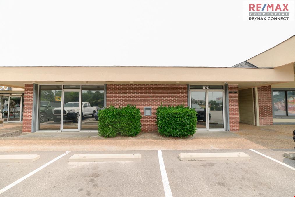 1747-1811 GWMH - The Point Shoppes