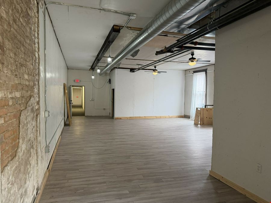 Second Level Creative Suite