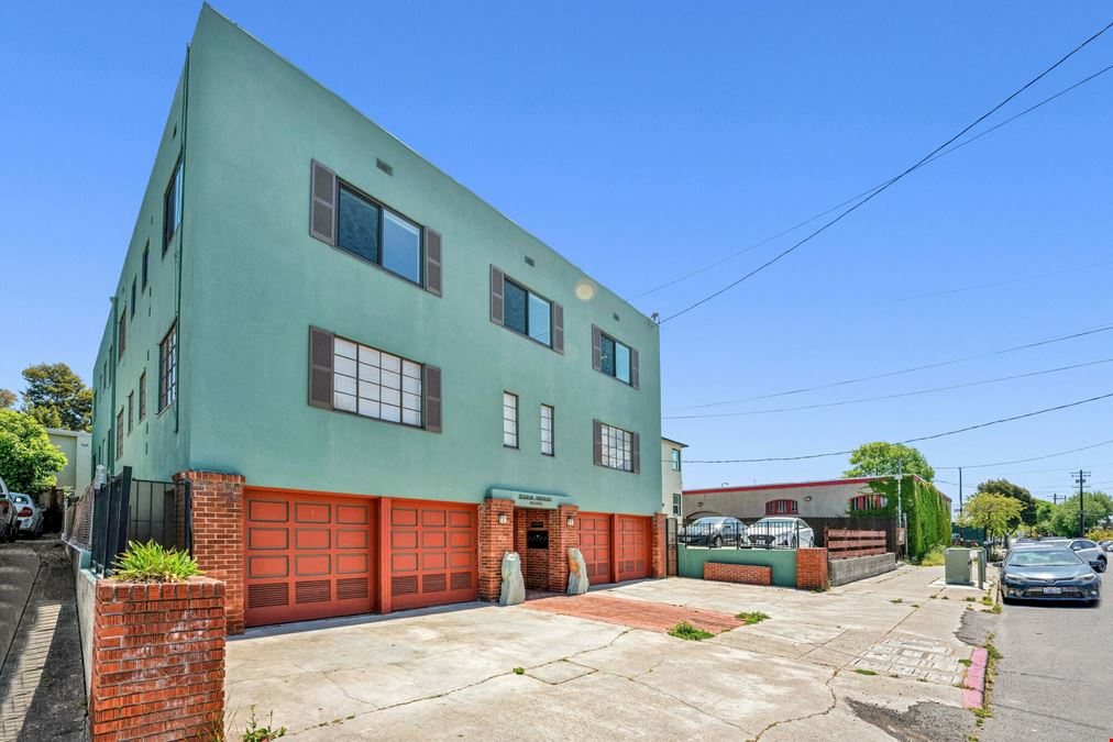 1919 Curtis Street in Berkeley, CA 94702