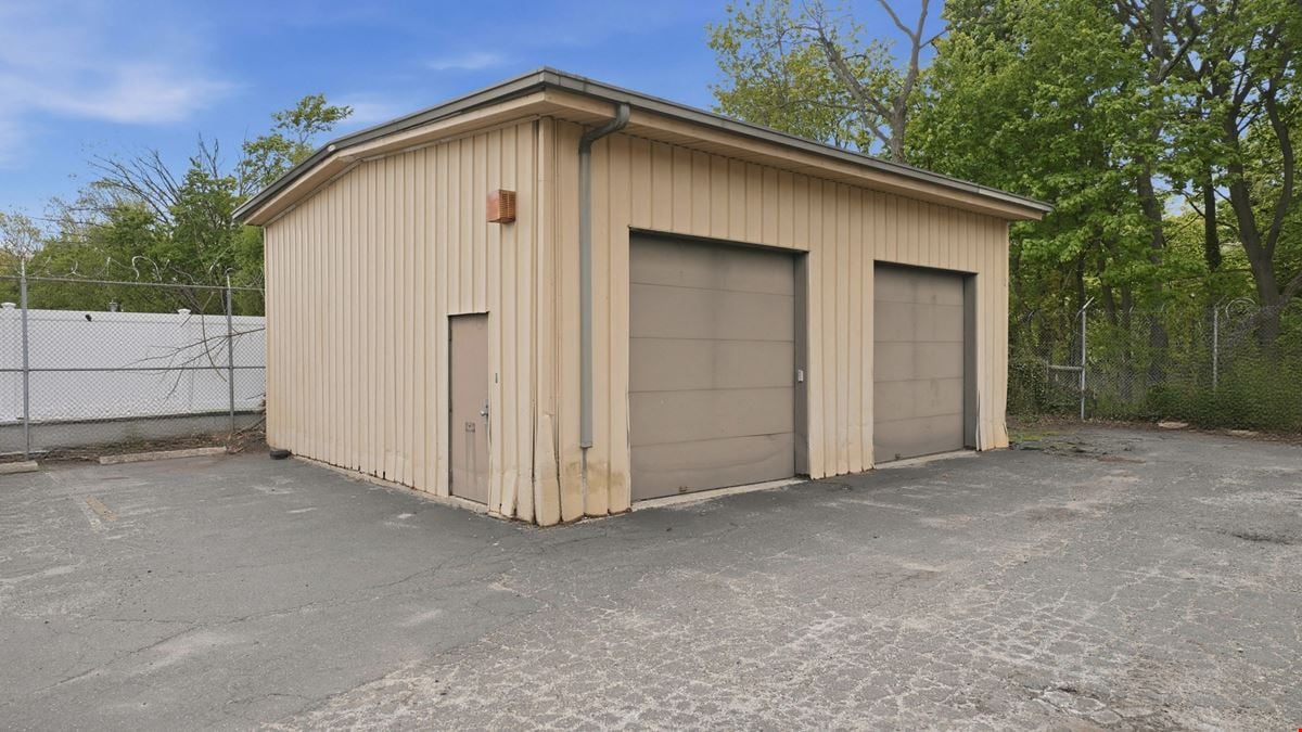 123 Stewart Ave