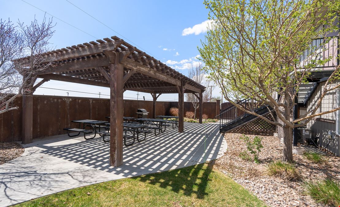 Office Space at Highway 20 Interchange