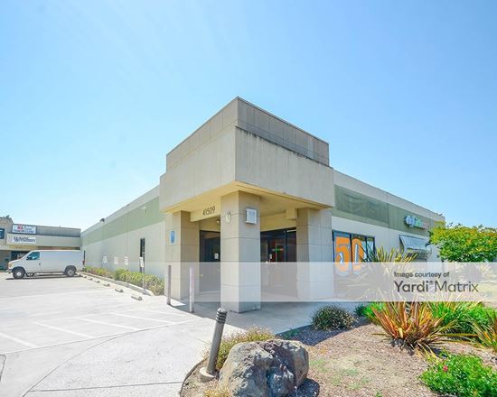 Preview of Industrial space for Rent at 41407 Albrae Street
