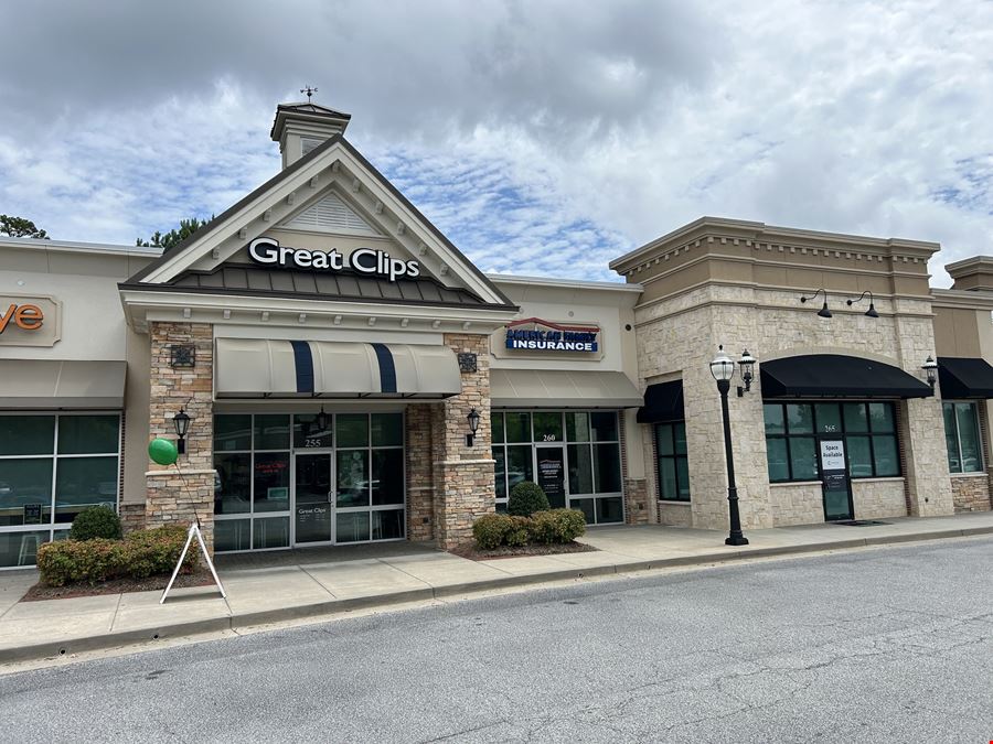 Royal Lakes Marketplace