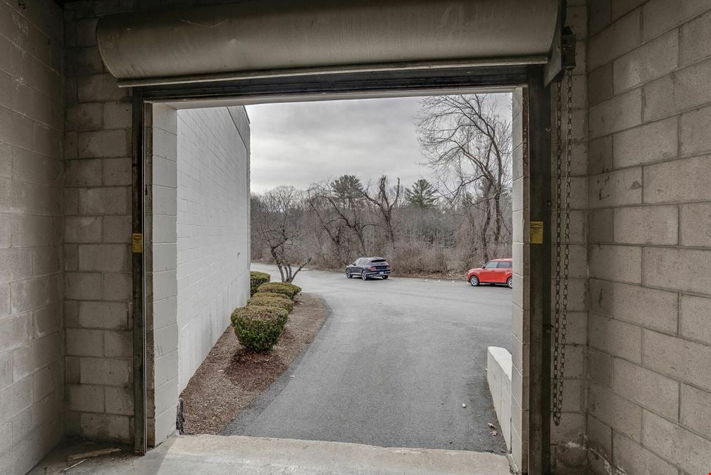 34 Sullivan Rd Industrial Center