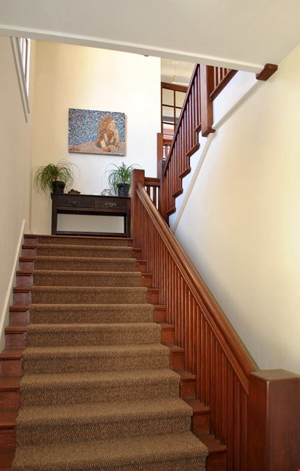 121 North Fir Street - The Bard