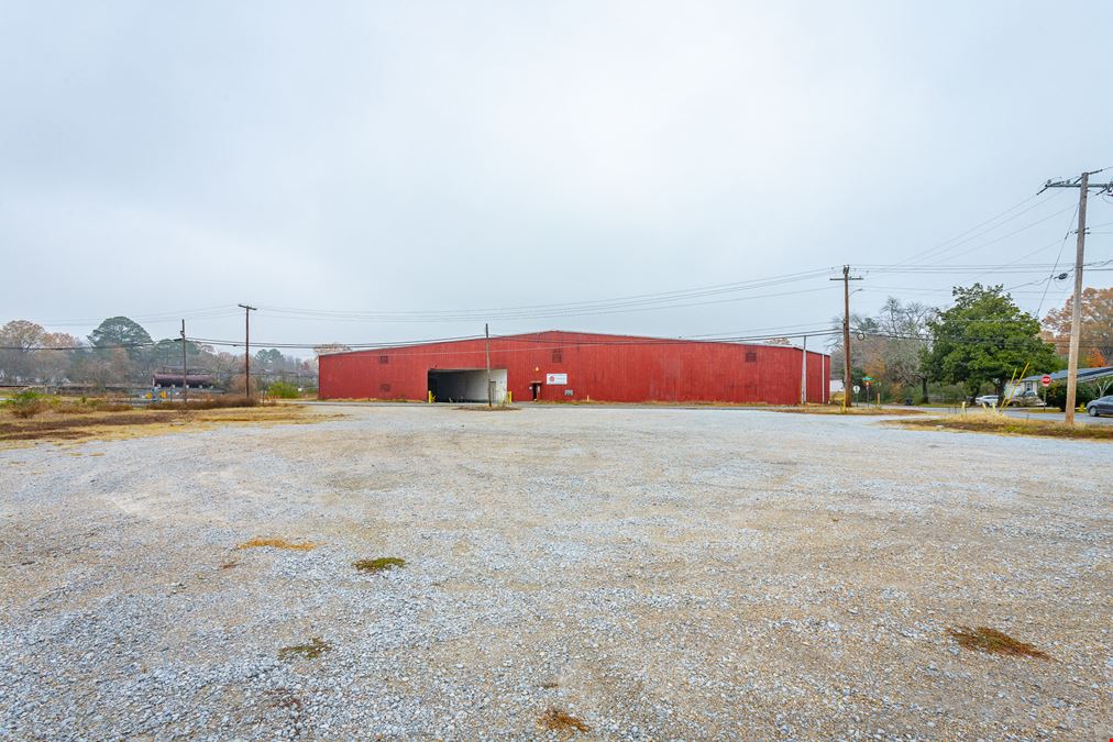 302 W Cherokee St