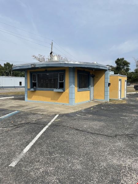 Preview of Retail space for Rent at 2120 N Palafox Street
