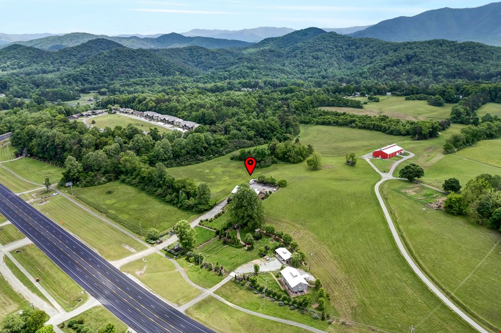 The Barn Event Center of the Smokies