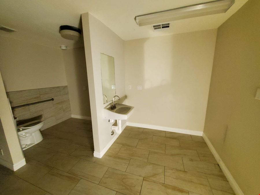 18031 HWY 18 Suite #B