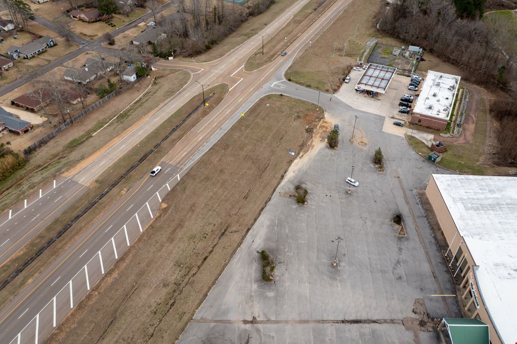 Lakeland Drive Outparcel
