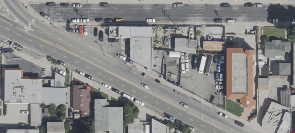 Preview of Industrial space for Rent at 1667 West Anaheim Street